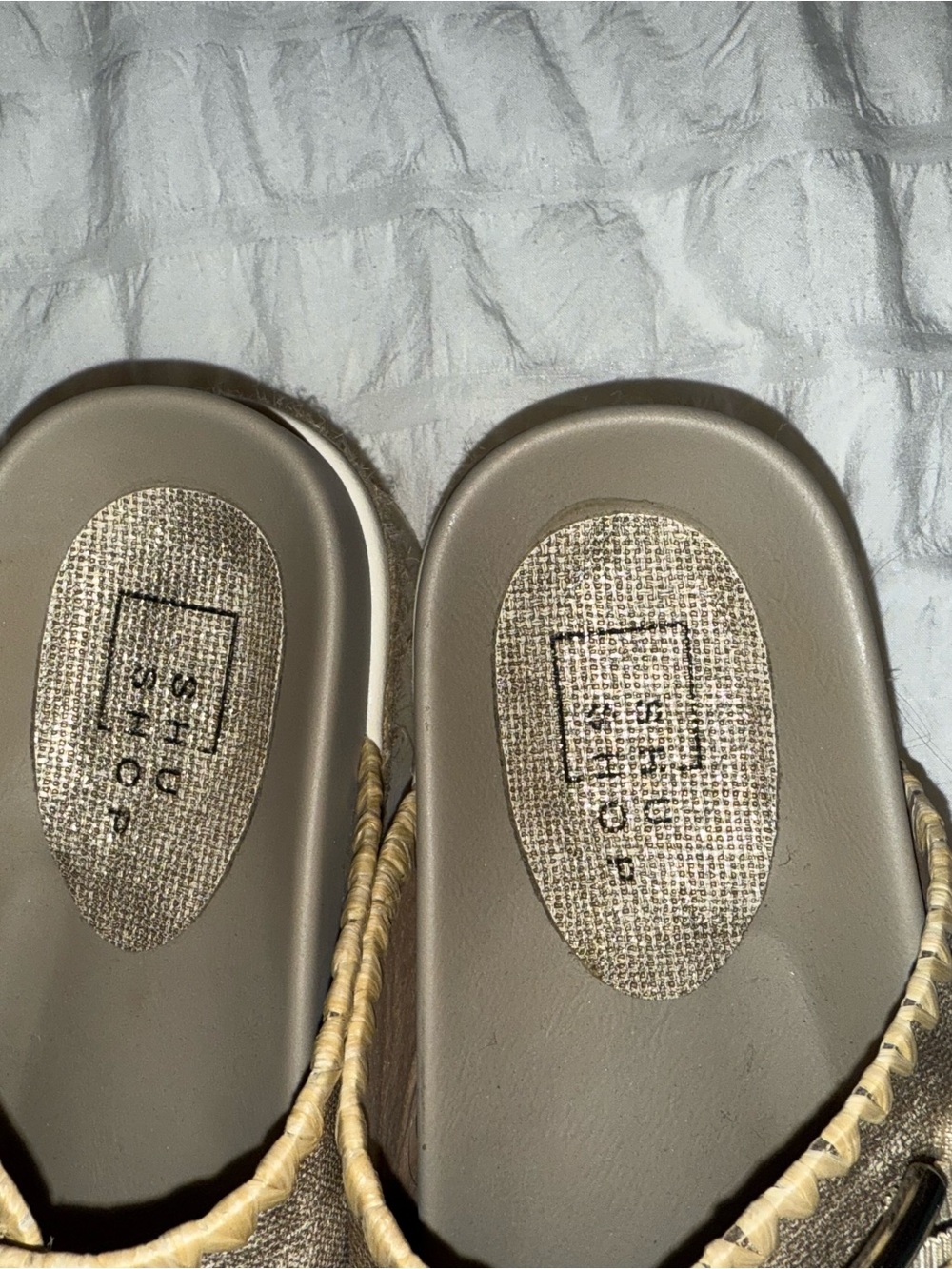 Shu Shop Platform Sandals Size 7 1/2 Neutral Buckle Slides - Picture 3 of 4